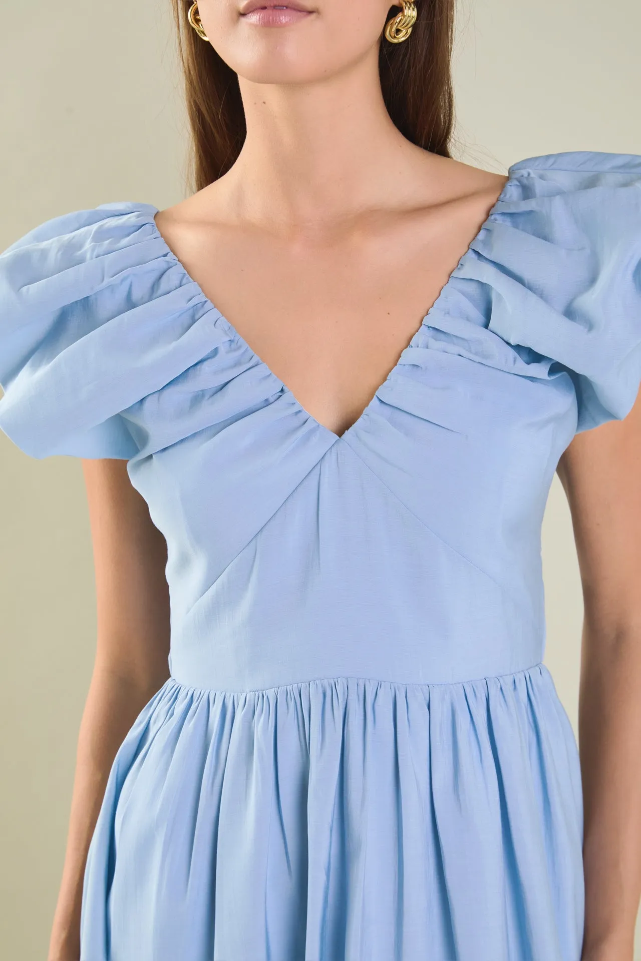 Back Bow Tied Maxi Dress
