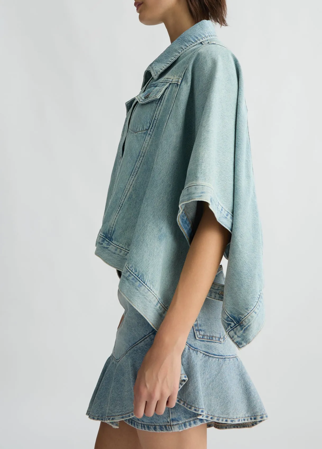 DENIM JACKET OVERSIZED