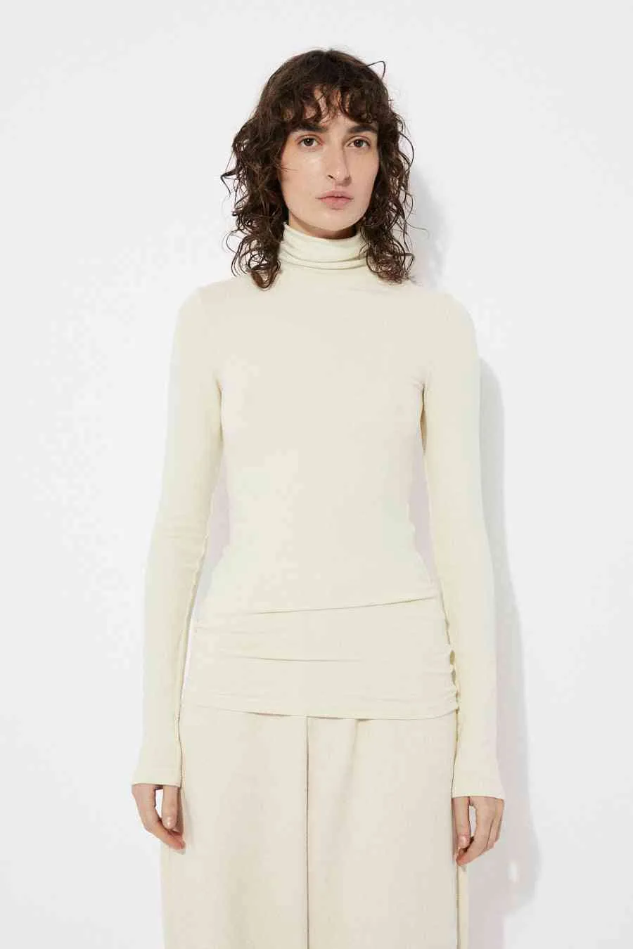 Horo long Sleeve T-Shirt Cream