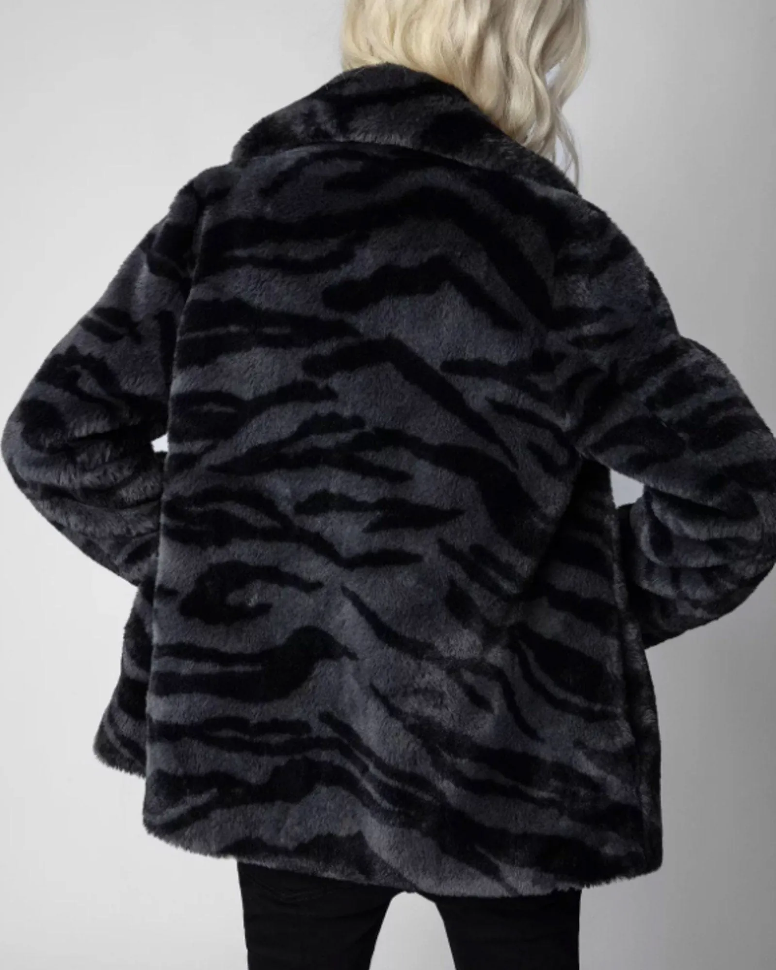 "Fera Tiger" Faux Fur Coat