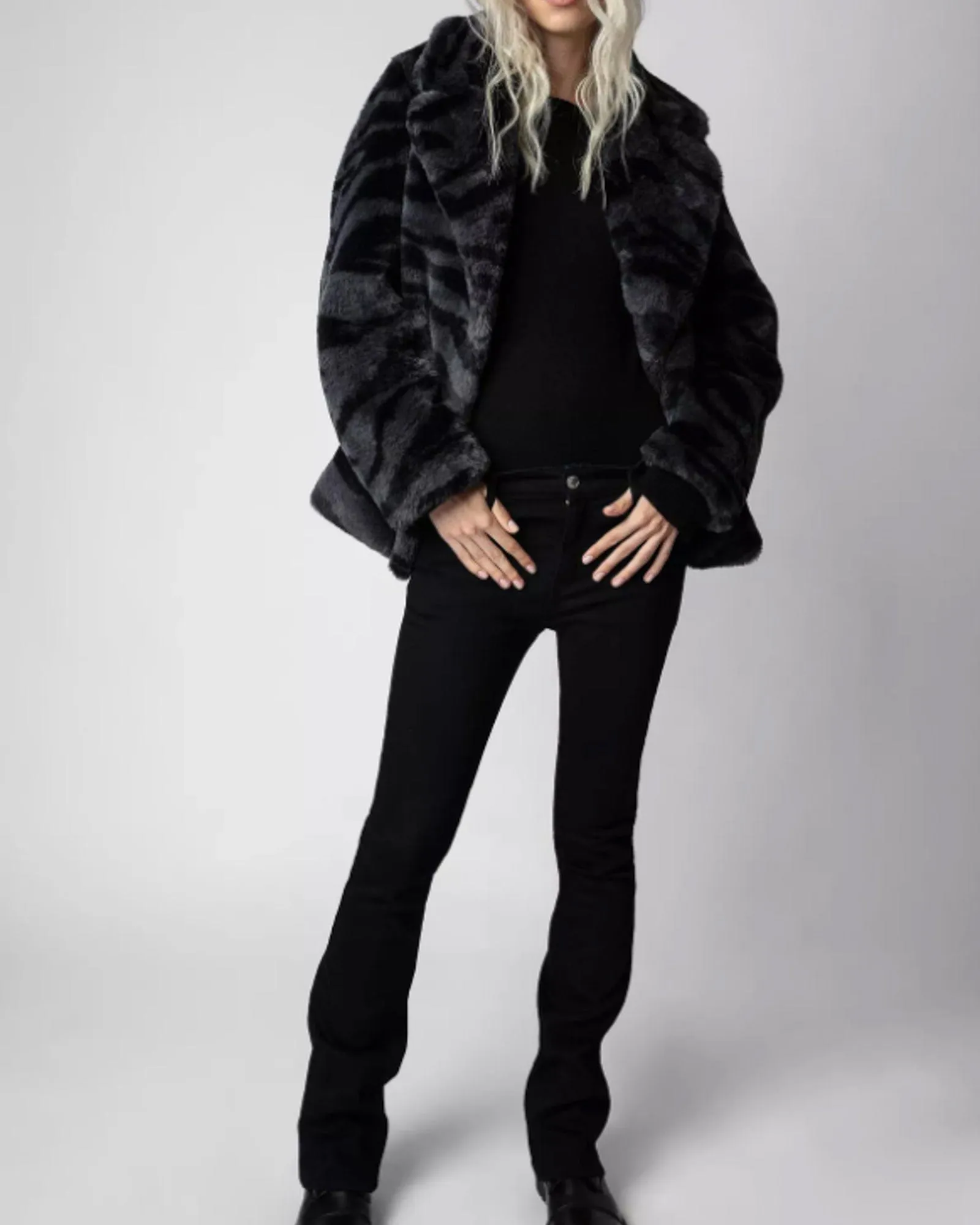 "Fera Tiger" Faux Fur Coat