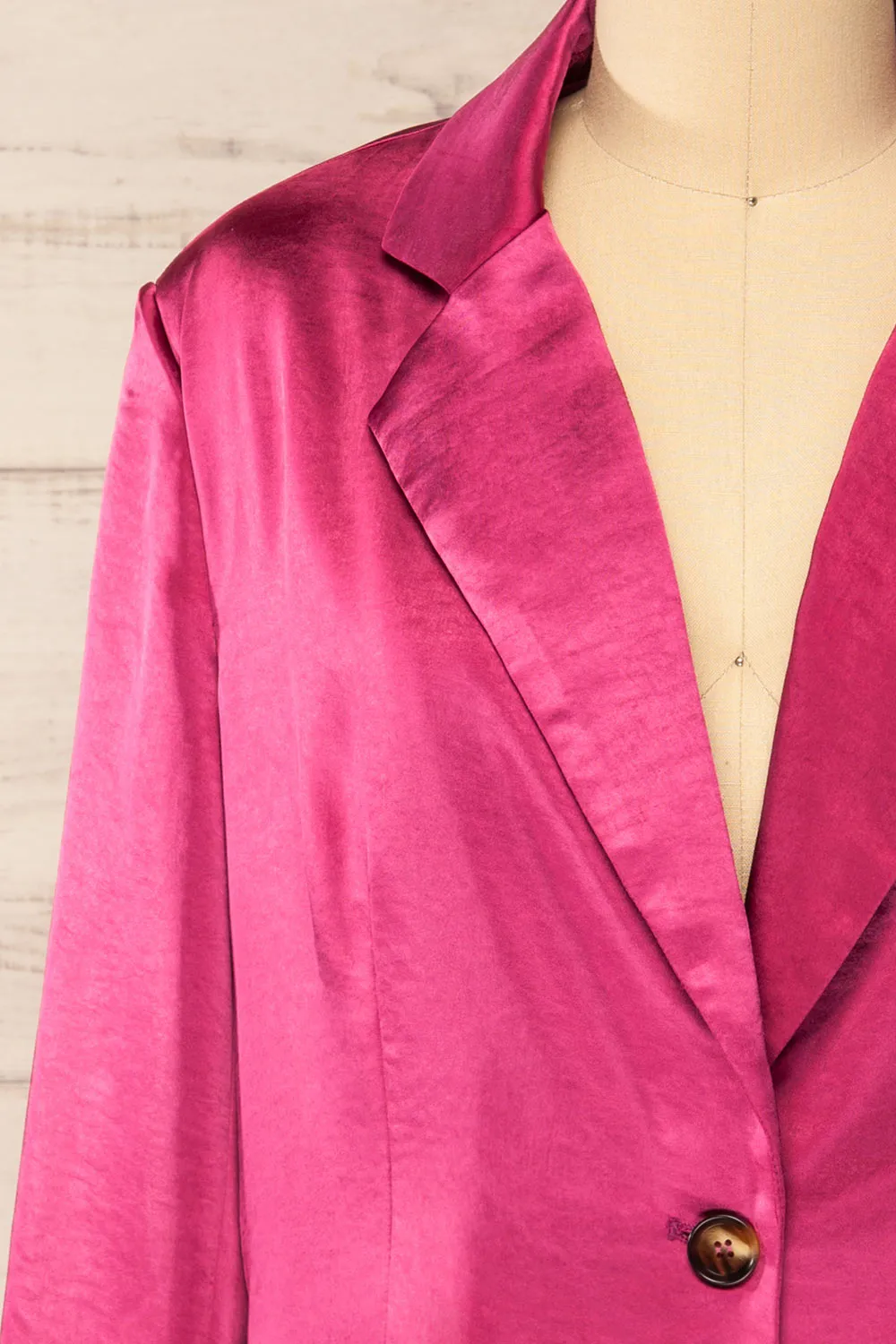 Sendai | Fuchsia Satin Blazer